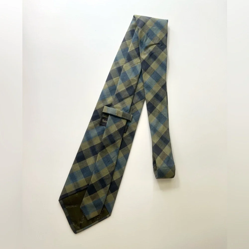Banana Republic Made in Italy Plaid Necktie